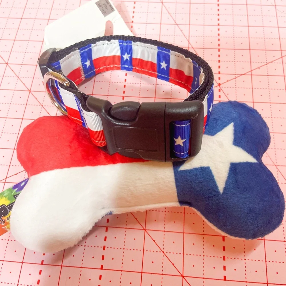 NWT Patriotic Texas Dog Collar and Bone Toy. USA dog toy and dog collar